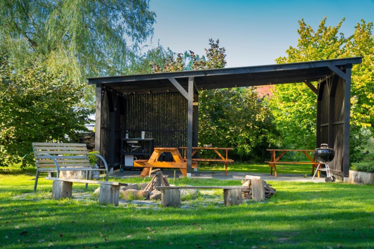 Dom W Domu - Izera Glamping Bed & Breakfast Gajowka  Екстериор снимка