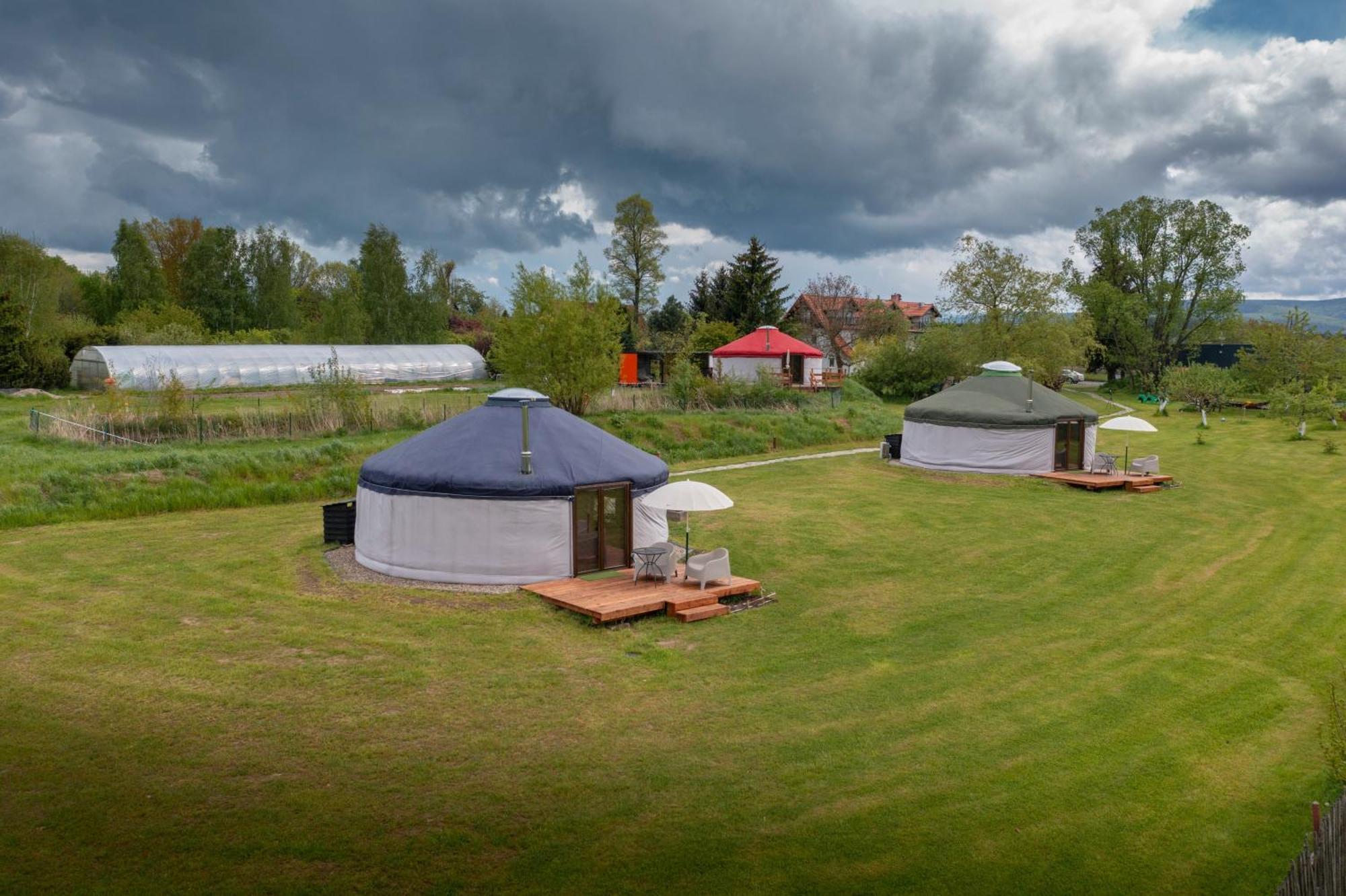 Dom W Domu - Izera Glamping Bed & Breakfast Gajowka  Екстериор снимка