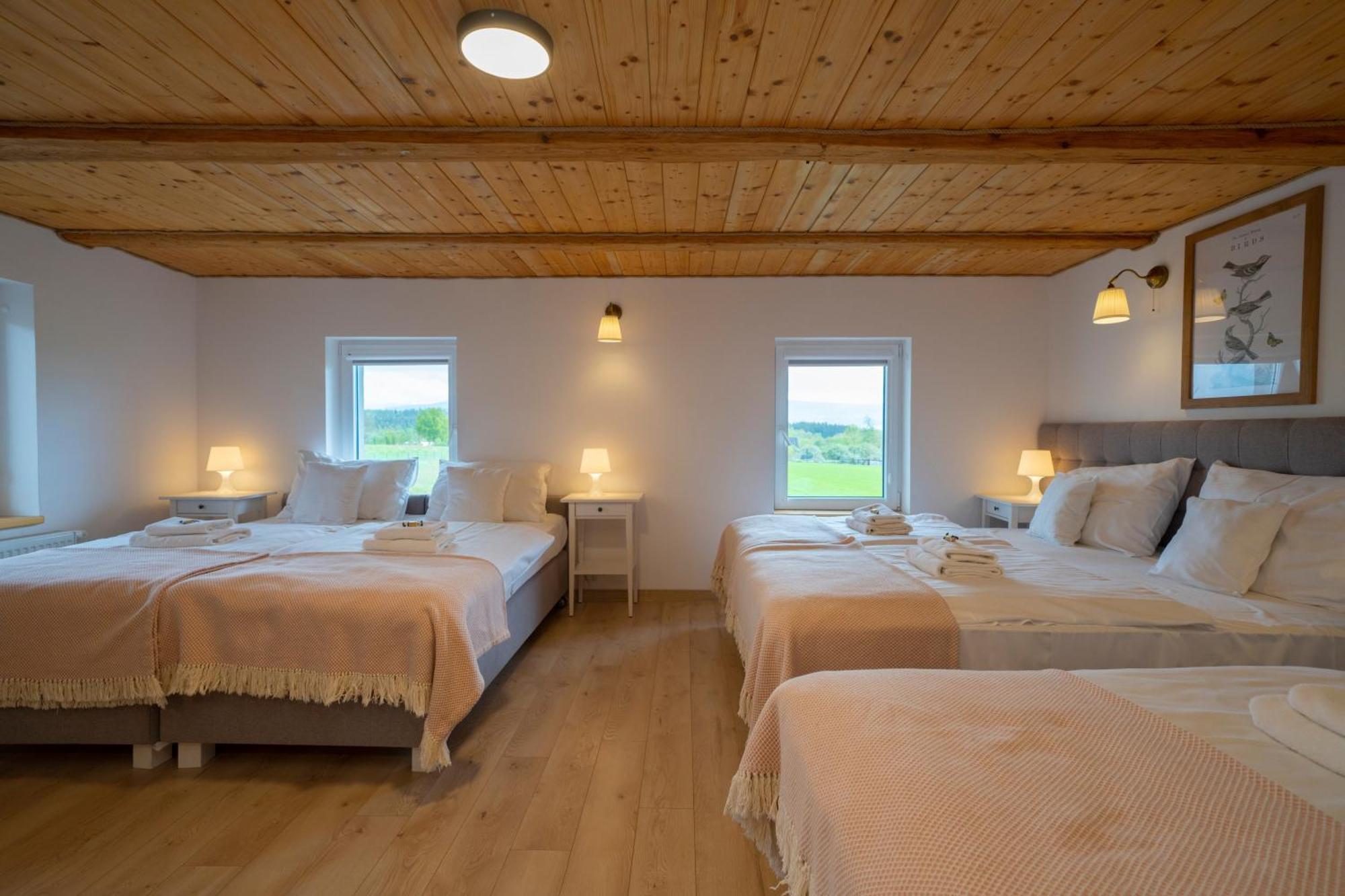 Dom W Domu - Izera Glamping Bed & Breakfast Gajowka  Стая снимка