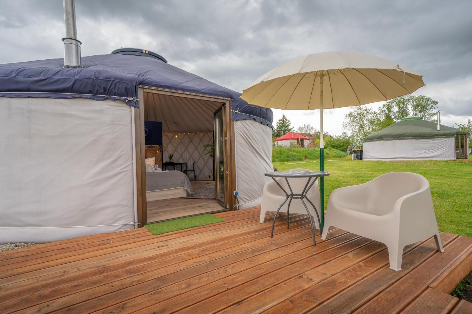 Dom W Domu - Izera Glamping Bed & Breakfast Gajowka  Стая снимка