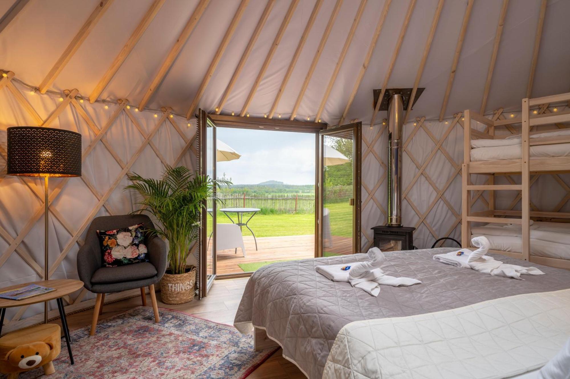 Dom W Domu - Izera Glamping Bed & Breakfast Gajowka  Стая снимка