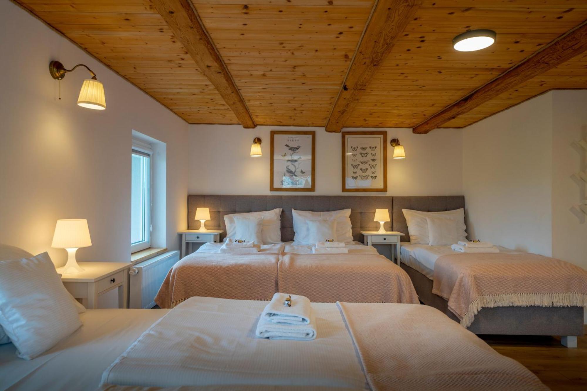 Dom W Domu - Izera Glamping Bed & Breakfast Gajowka  Стая снимка