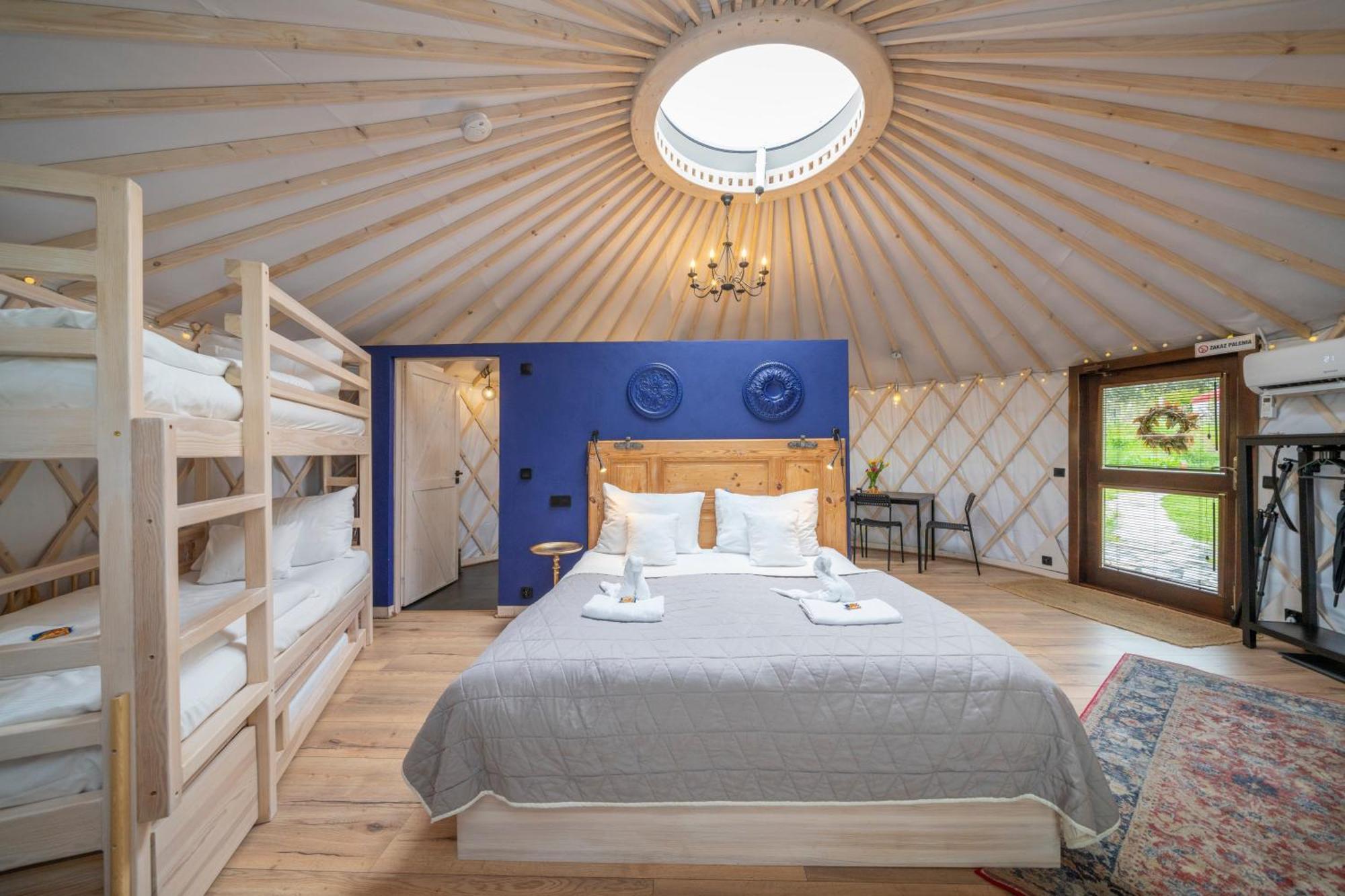 Dom W Domu - Izera Glamping Bed & Breakfast Gajowka  Стая снимка